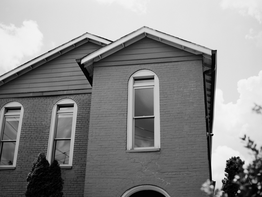 black and white image of the cordelle wedding venue in downtown nashville, Tennessee